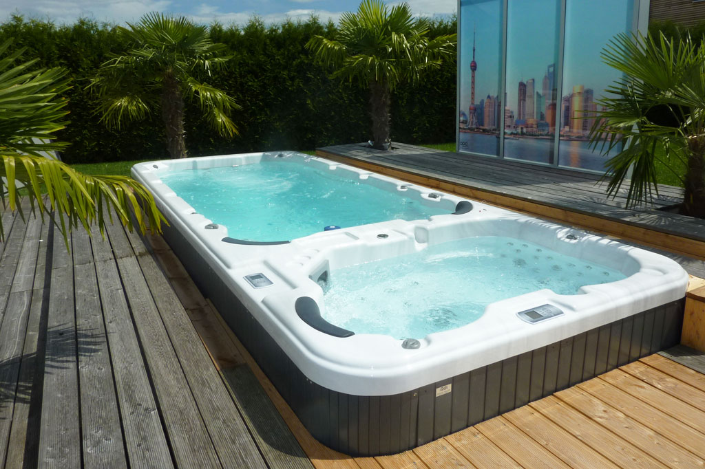 Oceanus SwimSpa mit 2 Zonen